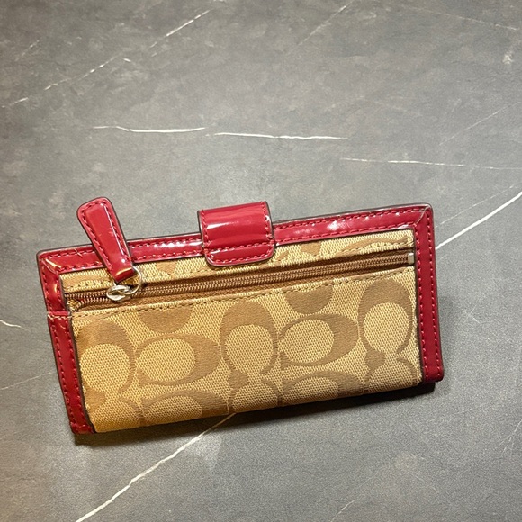 Coach Beige and Red Card Holder - Picture 3 of 3